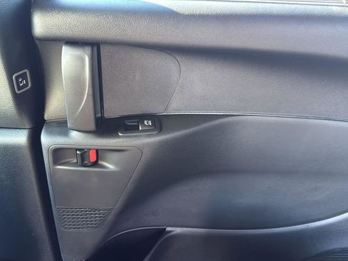 New 2026 Chrysler Pacifica Select w/ S Appearance Package image 30