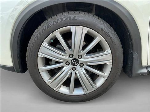 Used 2020 INFINITI QX50 Sensory w/ Proactive Package AWD/4WD image 8