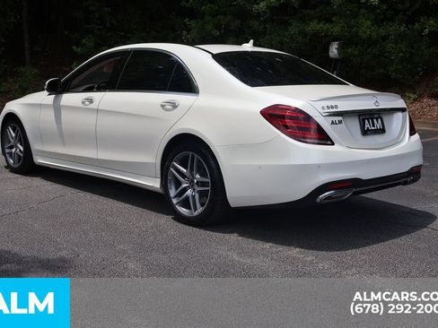 Used 2020 Mercedes-Benz S 560 Sedan w/ AMG Line Exterior image 9