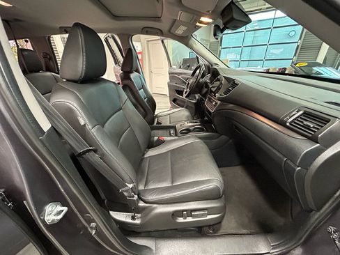 Used 2022 Honda Pilot Special Edition image 45
