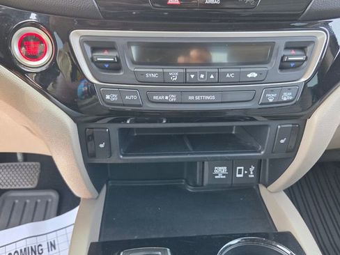 Used 2020 Honda Ridgeline RTL-E image 19