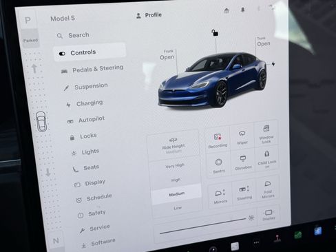 Used 2022 Tesla Model S Dual Motor All-Wheel Drive image 73