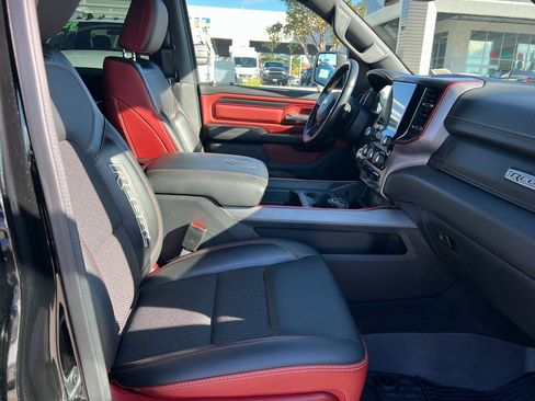 Certified 2022 RAM 1500 Rebel w/ Rebel Level A Equipment Group image 13