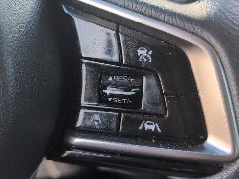 Used 2019 Subaru Outback 2.5i Limited w/ Popular Package #2 image 18