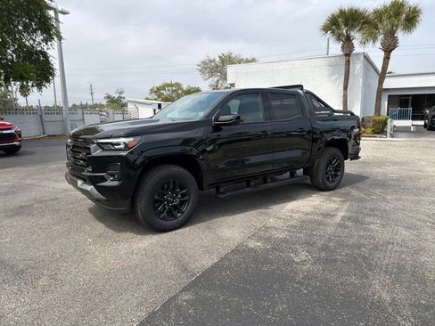 New 2026 Chevrolet Colorado Z71 w/ Midnight Edition AWD/4WD image 2
