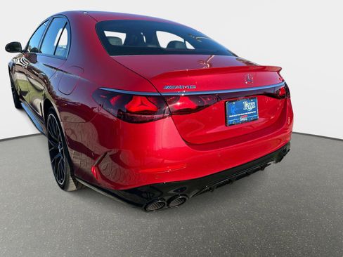 New 2026 Mercedes-Benz E 53 AMG e 4MATIC Sedan image 9