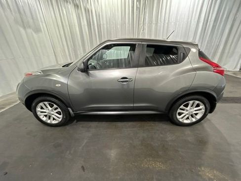Used 2013 Nissan Juke SV AWD/4WD image 12