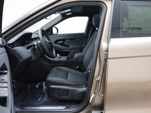 New 2026 Land Rover Range Rover Evoque Dynamic SE image 5
