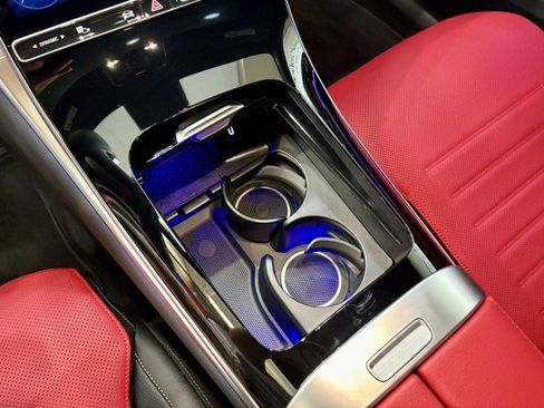 New 2026 Mercedes-Benz GLC 300 image 17