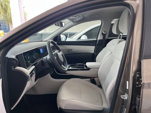 Used 2025 Hyundai Tucson Blue image 27