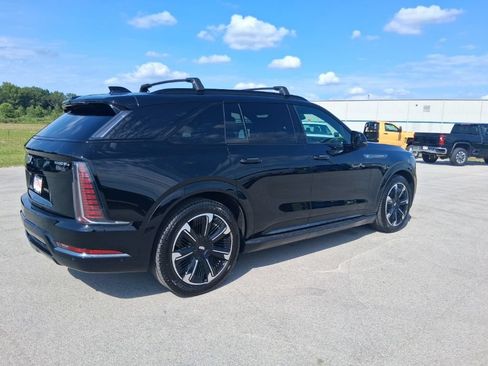 Used 2025 Cadillac Escalade IQ Sport 2 AWD/4WD image 6