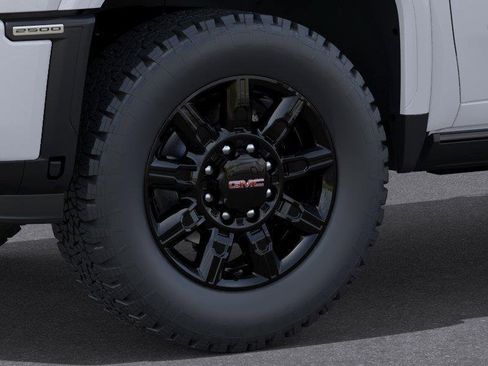New 2026 GMC Sierra 2500 AT4 w/ AT4 Premium Plus Package AWD/4WD image 9