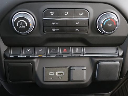 New 2026 Chevrolet Silverado 1500 Custom w/ LPO, Dark Essentials Package image 21