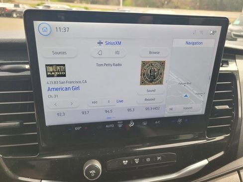 Certified 2024 Ford Transit 350 XLT image 22