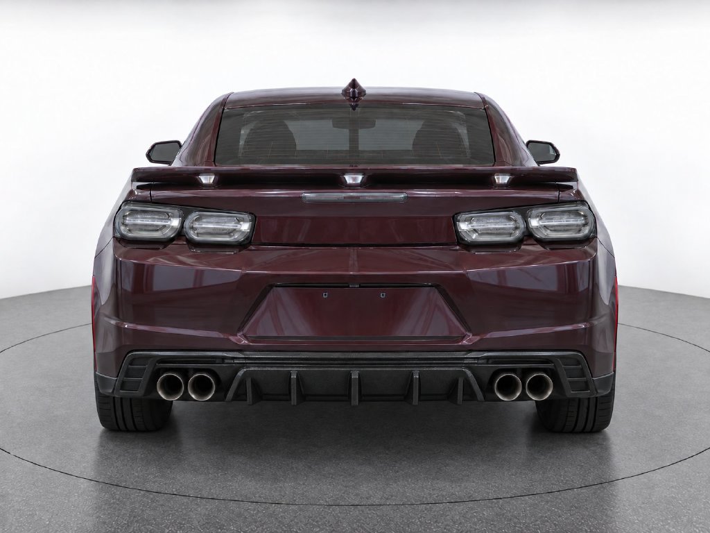 Used 2019 Chevrolet Camaro LT w/ Technology Package RWD image 7