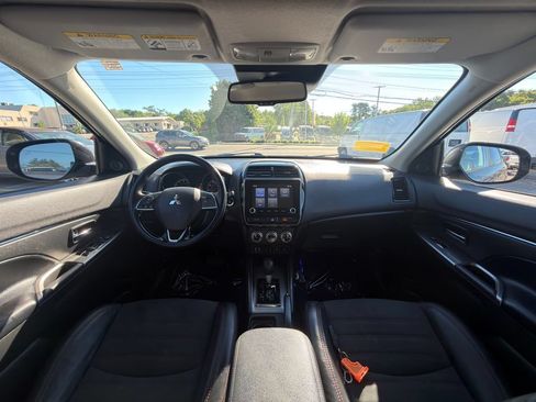 Used 2023 Mitsubishi Outlander Sport SE AWD/4WD image 17
