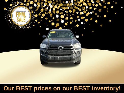 Used 2017 Toyota Tacoma SR image 3