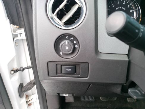 Used 2013 Ford F150 XLT w/ Luxury Equipment Group AWD/4WD image 29