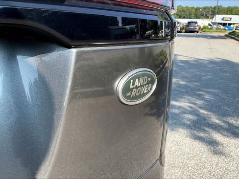 Used 2019 Land Rover Range Rover Velar S AWD/4WD image 10