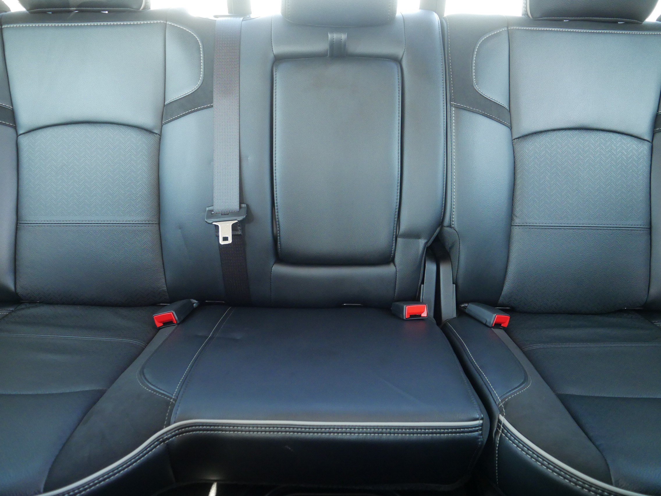 Used 2024 RAM 2500 Laramie w/ Safety Group AWD/4WD image 13
