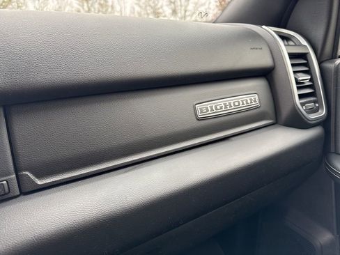 Used 2024 RAM 2500 Big Horn w/ Bed Utility Group image 31