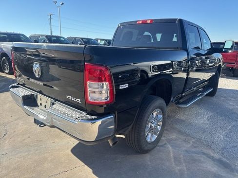 Used 2024 RAM 2500 Big Horn image 5