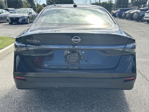 New 2026 Nissan Sentra SV image 7