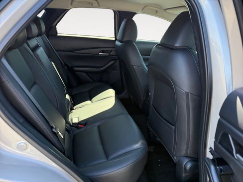 Certified 2024 MAZDA CX-30 AWD 2.5 S w/ Select Sport Pkg image 18
