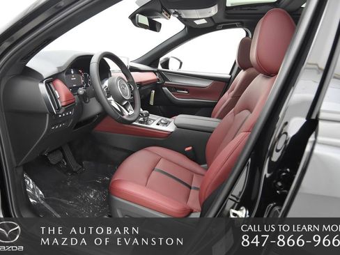 Certified 2025 MAZDA CX-70 Plug-In Hybrid w/ Premium Plus image 25