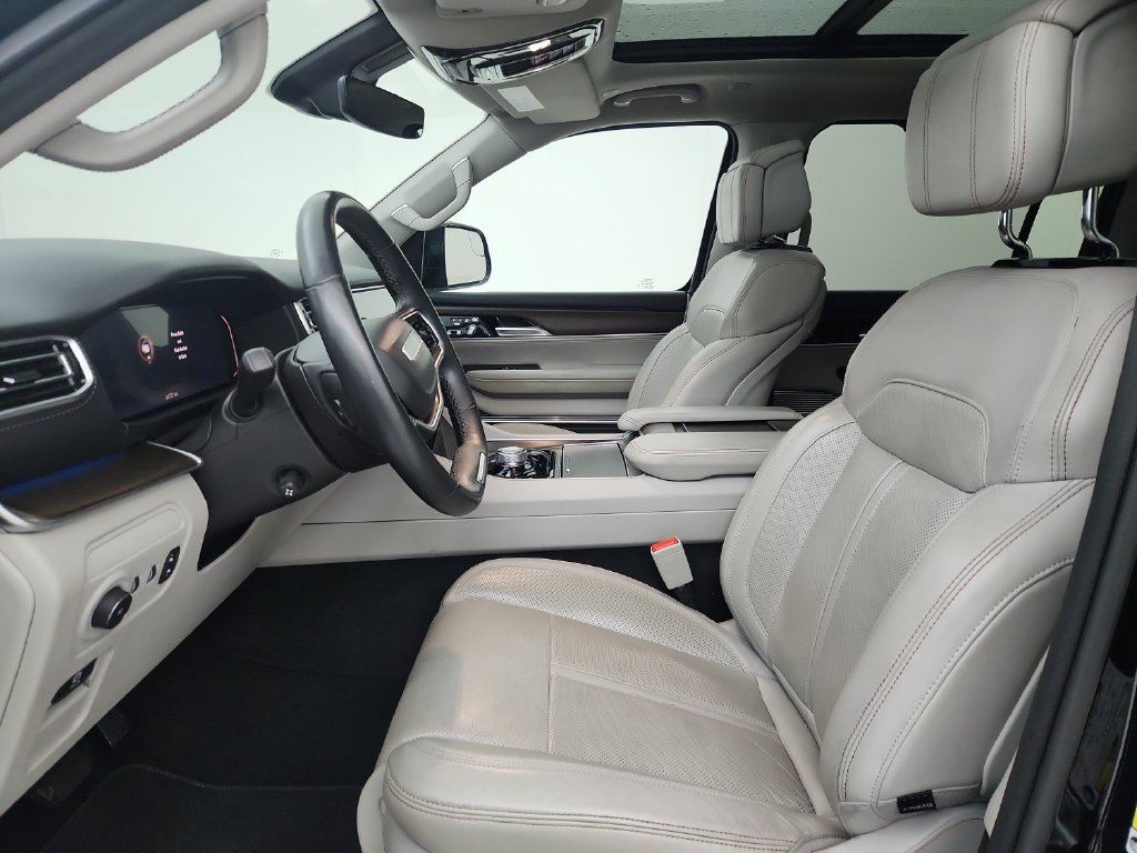 Certified 2024 Jeep Grand Wagoneer L 4WD image 20