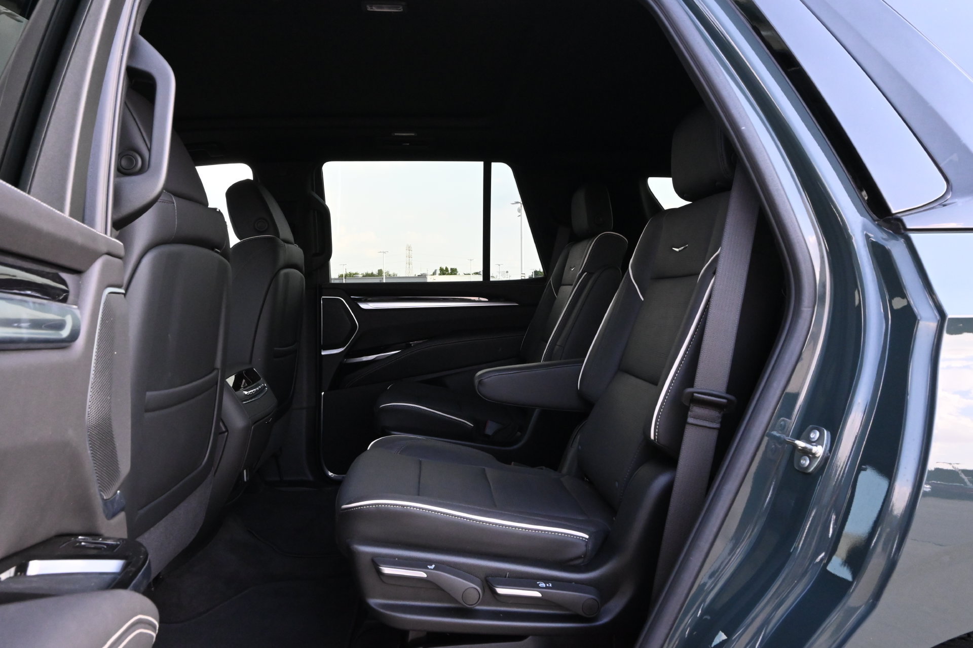 Certified 2026 Cadillac Escalade Sport RWD image 19