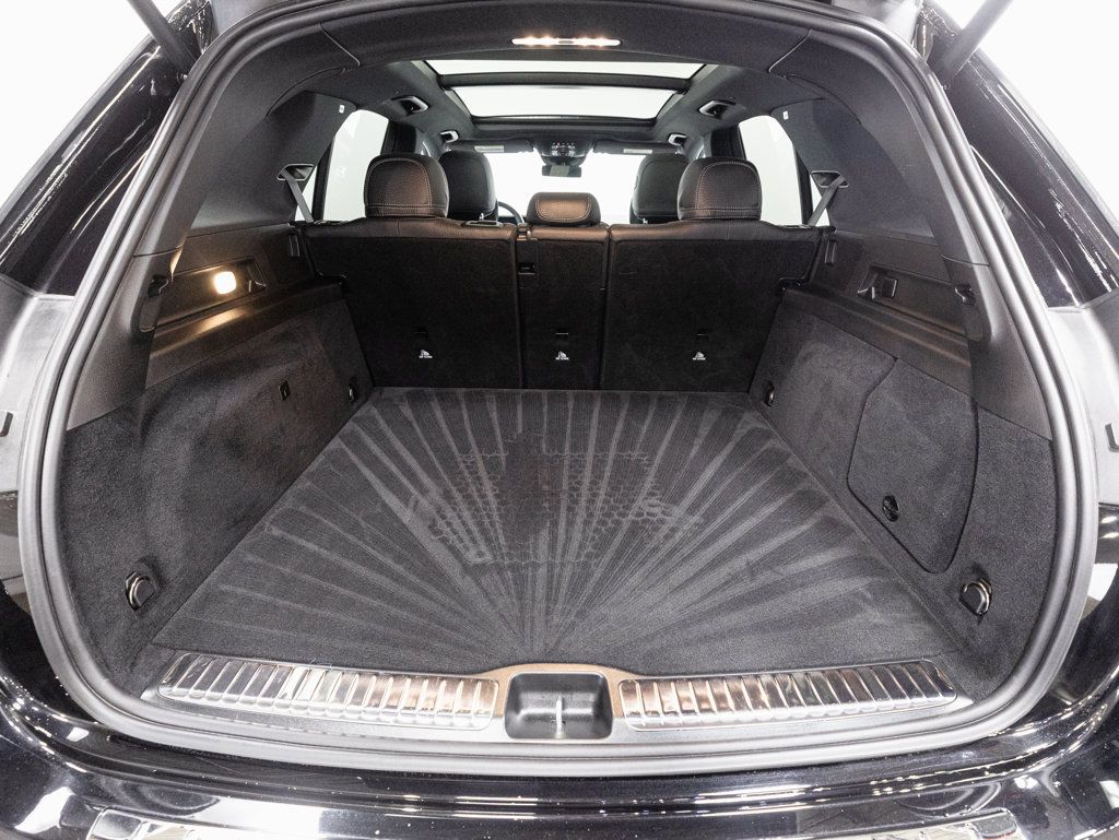 Used 2025 Mercedes-Benz GLE 450e 4MATIC image 33