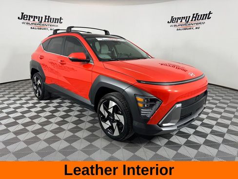 Used 2025 Hyundai Kona Limited image 6
