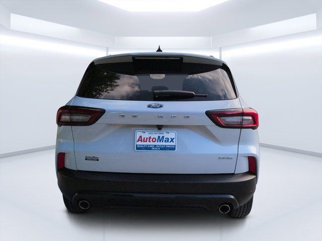 Used 2025 Ford Escape ST-Line Select AWD/4WD image 4