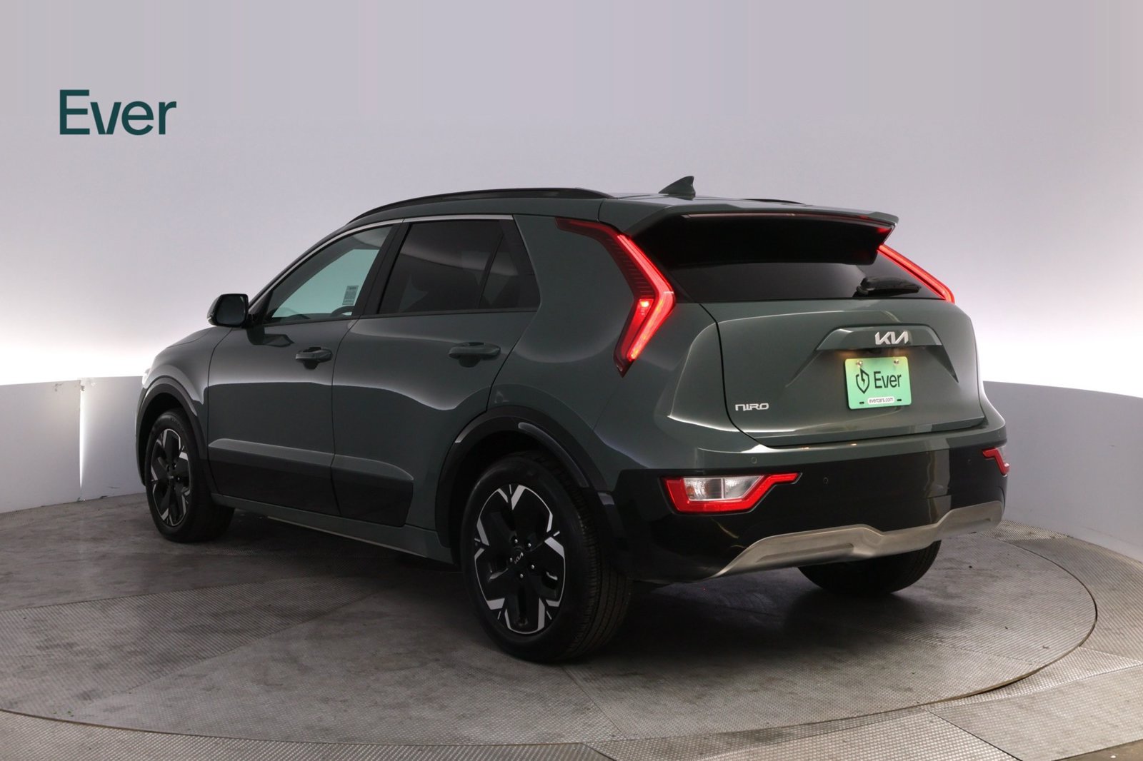 Used 2025 Kia Niro Wind FWD image 17