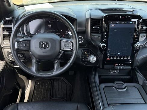 Used 2023 RAM 1500 Limited AWD/4WD image 13