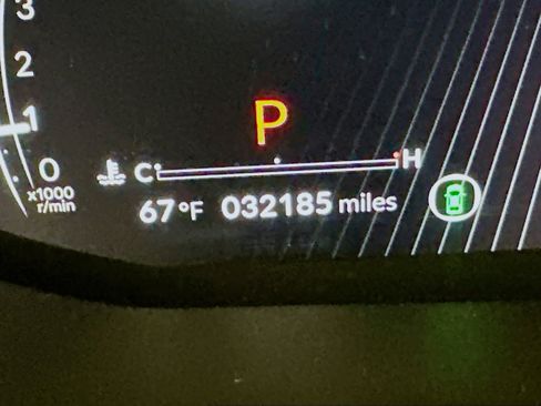 Used 2023 Acura MDX SH-AWD w/ Advance Package image 19