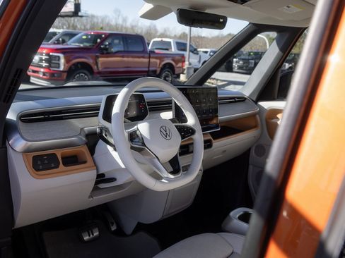 Used 2025 Volkswagen ID. Buzz 1st Edition AWD/4WD image 21