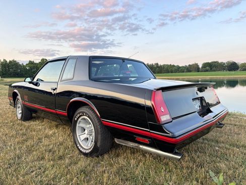 Used 1988 Chevrolet Monte Carlo SS RWD image 3