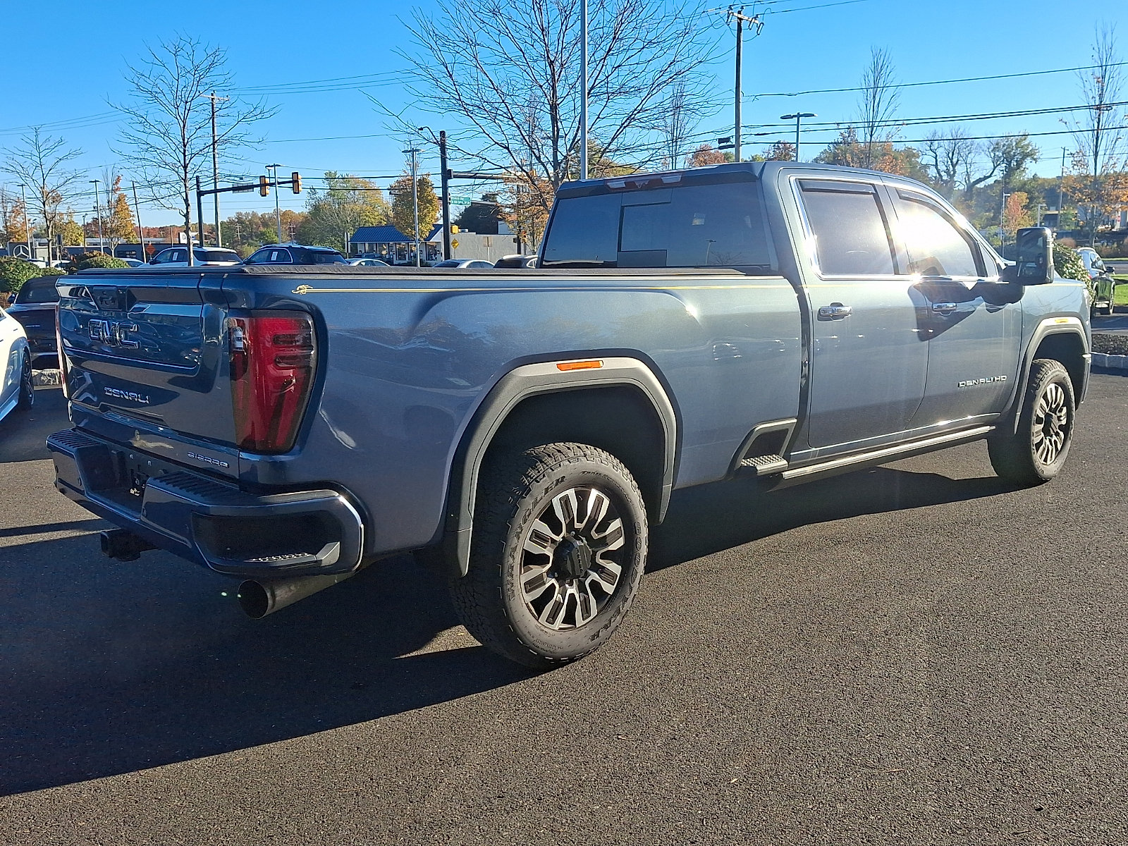 Used 2026 GMC Sierra 3500 Denali Ultimate AWD/4WD image 6