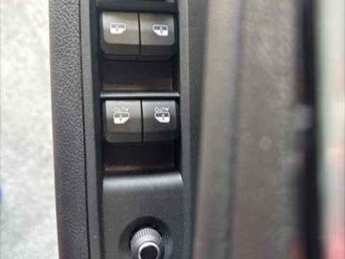 Certified 2023 Jeep Compass Limited image 19