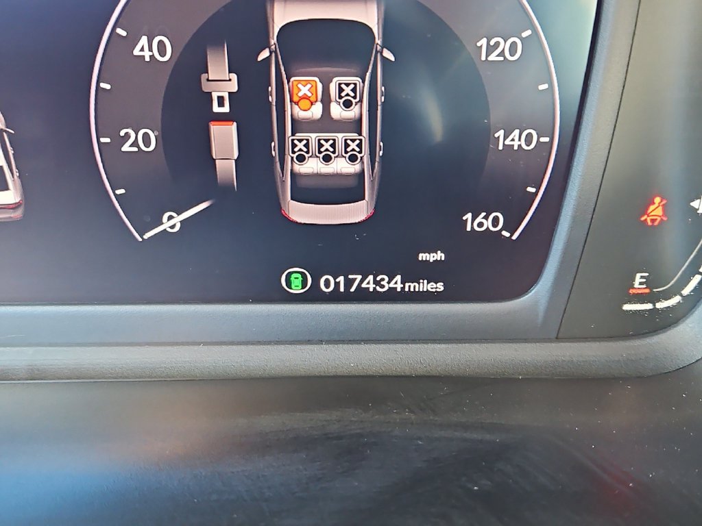 Certified 2024 Honda Accord LX image 13
