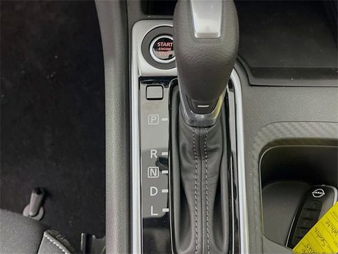 New 2025 Nissan Sentra SV image 12