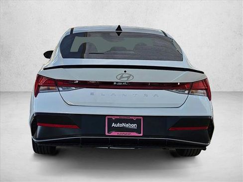 New 2026 Hyundai Elantra SEL Sport FWD image 7