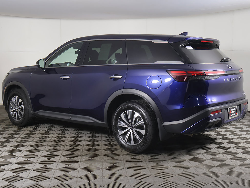 Used 2025 INFINITI QX60 Pure AWD/4WD image 10