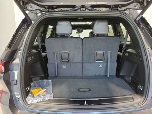 New 2025 Jeep Grand Cherokee L Limited w/ Black Appearance Package image 7