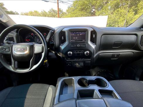 Used 2021 GMC Sierra 2500 4x4 Crew Cab w/ Fleet Convenience Package image 16