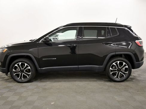 Used 2022 Jeep Compass Limited AWD/4WD image 4