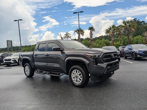Used 2024 Toyota Tacoma SR5 RWD image 2