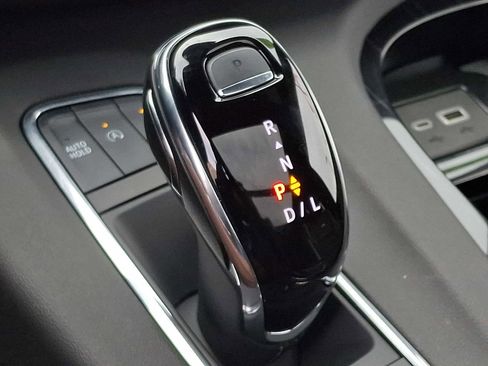 Certified 2024 Cadillac Escalade Sport w/ LPO, ONYX Package image 17